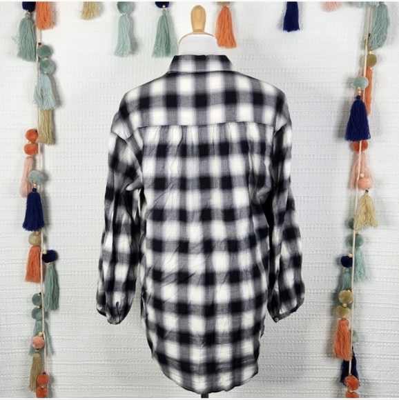 Vince Plaid Button Down - Picture 3 of 5